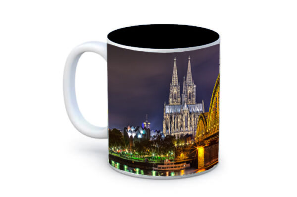 KPML_023_Dom-mit-Hohenzollernbruecke-bei-Nacht-Skyline-von-Koeln-Wandbild-Tasse-1