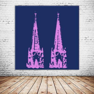 KPDS_013_Domspitze-Rosa-auf-Dunkelblau-Stencil-Druck-Wandansicht-1